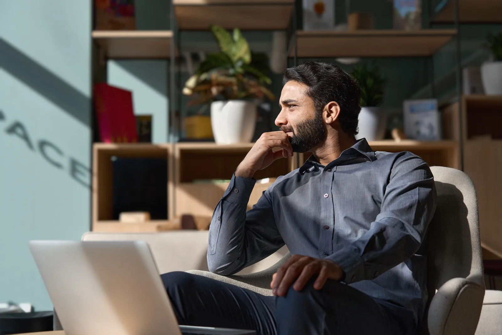 How to Choose Energy Management Software for Your Portfolio in the Age of AI