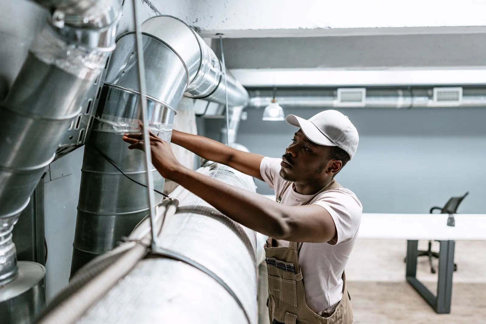 Stopping Summer Drift: 10 Tips for Keeping Buildings Running Smoothly